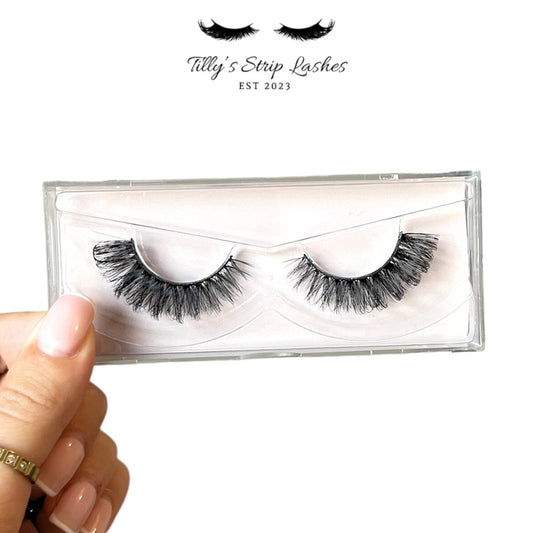 'FLAWLESS' Strip Lashes