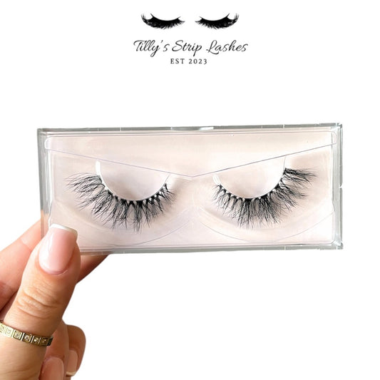 'WHISPER' Strip Lashes